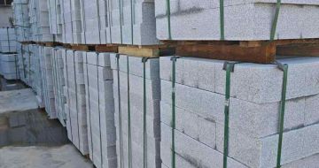 杭州芝麻白路牙石，路侧石